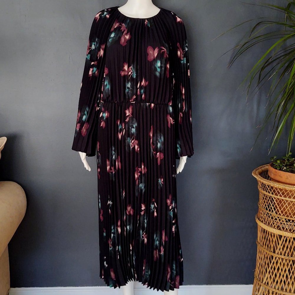 Alfani floral pleated midi dress with bell sleeves NWT